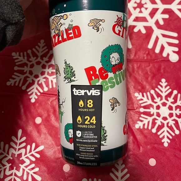 Peanuts Christmas Tervis Brand New - Picture 3 of 8